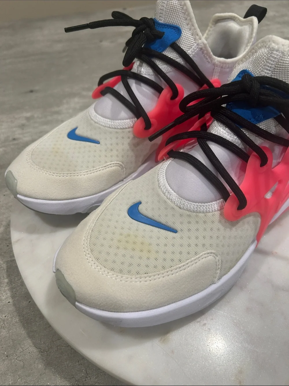 Nike React Presto white Hyper pink sneakers 6.5Y